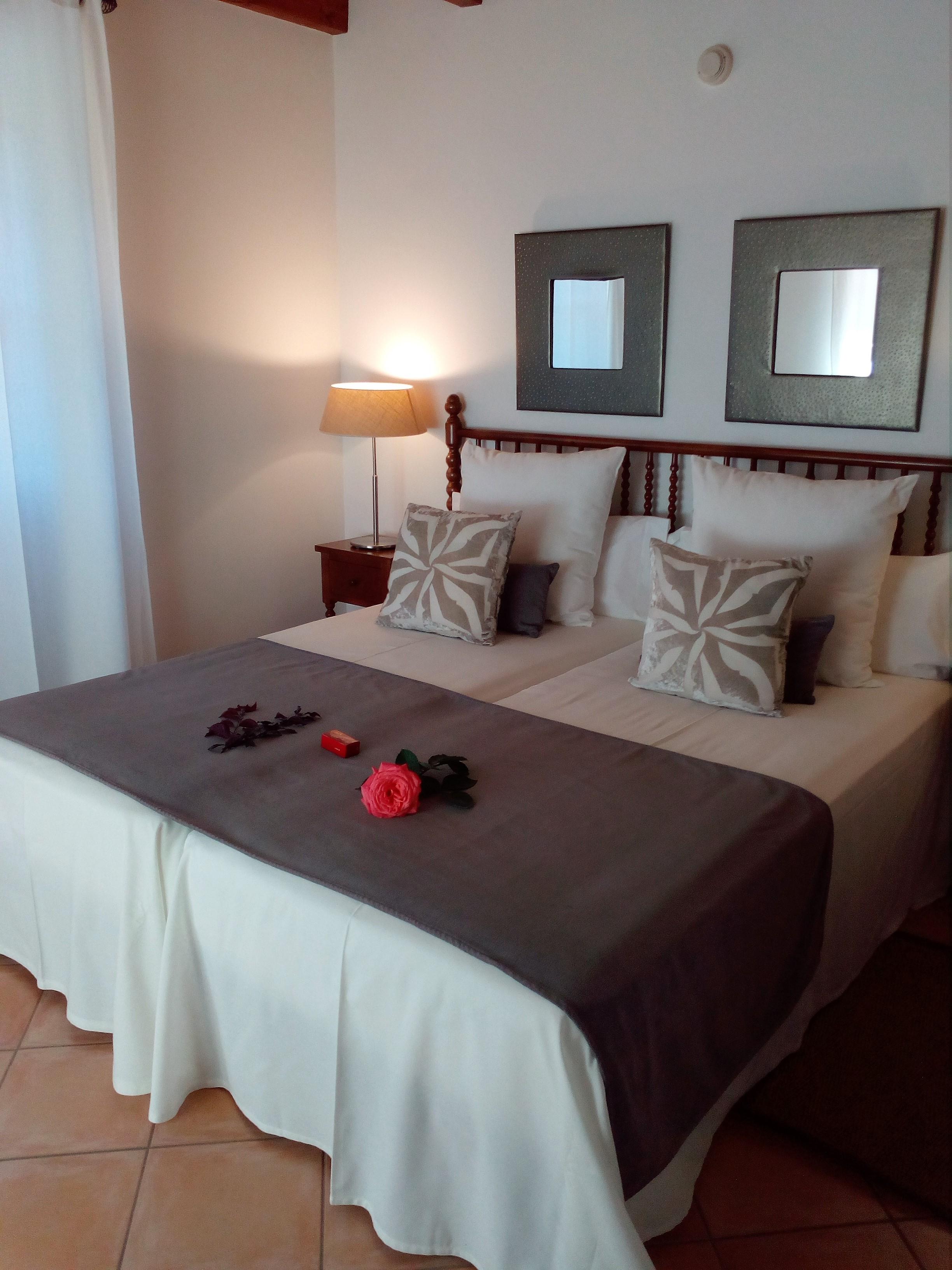 Hotel Apartament Sa Tanqueta De Fornalutx - Adults Only Luaran gambar