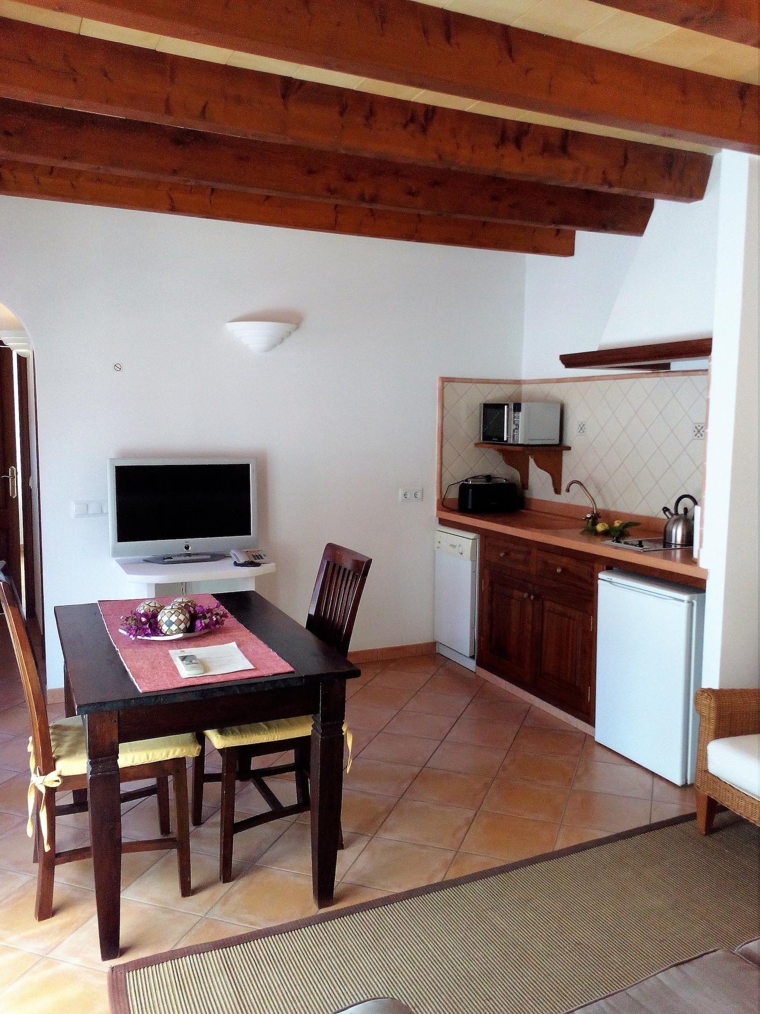 Hotel Apartament Sa Tanqueta De Fornalutx - Adults Only Luaran gambar