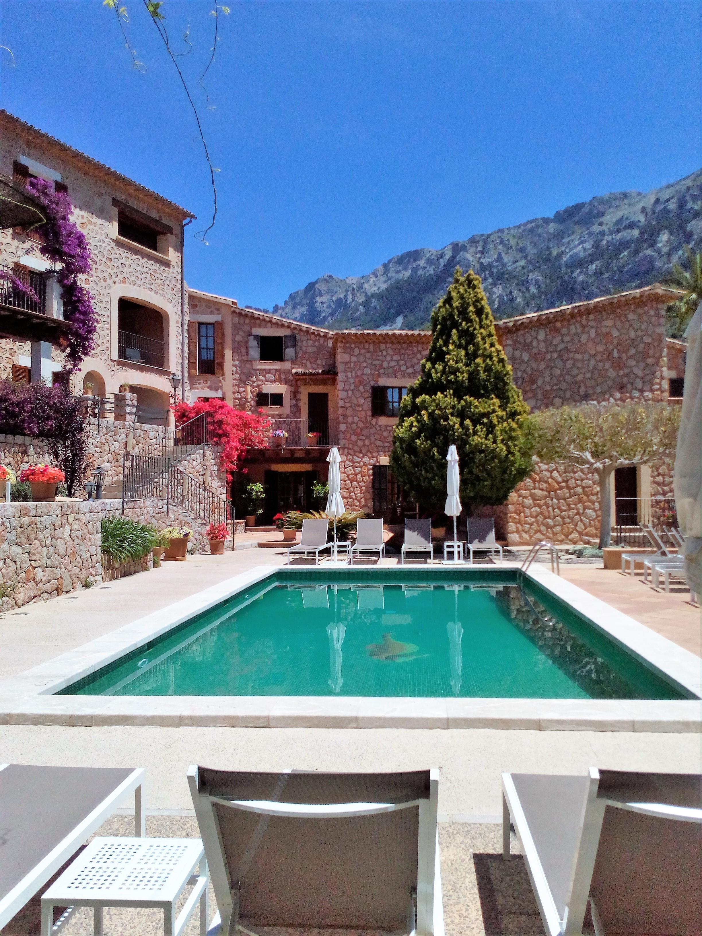 Hotel Apartament Sa Tanqueta De Fornalutx - Adults Only Luaran gambar